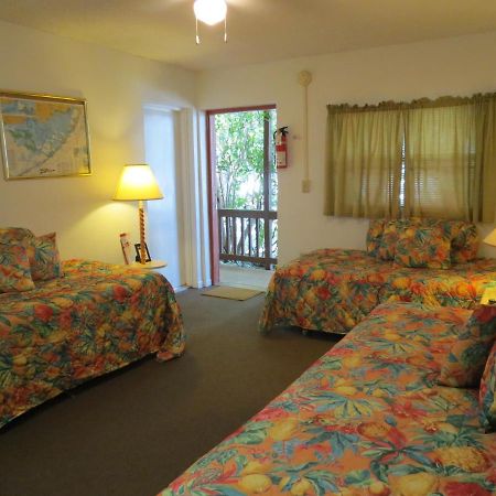 Motel Ed & Ellen'S Lodgings Key Largo Zimmer foto